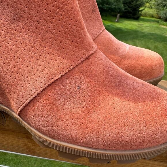 Sorel size 9 Joan of Arctic Wedge II Chelsea Suede Bootie - Teak Brown Orange - Picture 13 of 15
